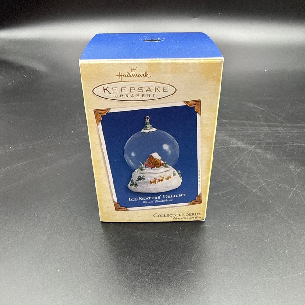 HALLMARK KEEPSAKE ORNAMENT ICE SKATER’S DELIGHT NIB 2005